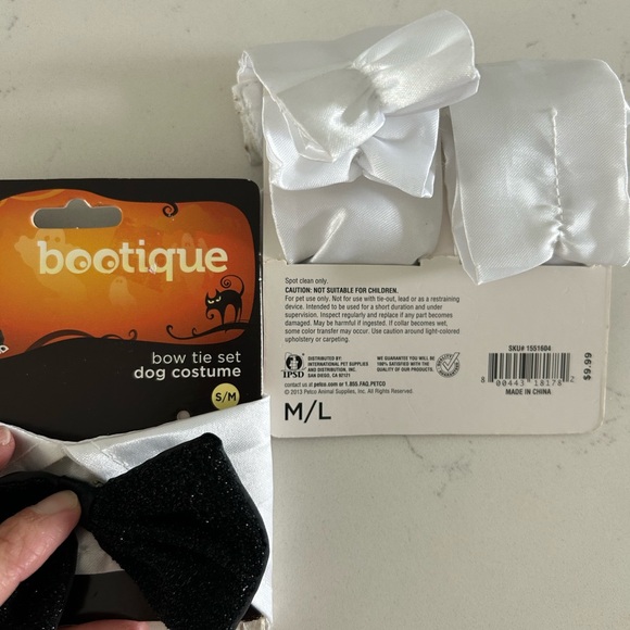 Bow tie white and black dog costume New! - Picture 2 of 2
